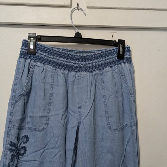 SO Heritage Womens Floral Embroidered Pants - Picture 4 of 8